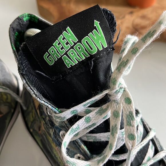 CONVERSE DC Comics Green Arrow Hi Top Sneakers - Picture 3 of 12